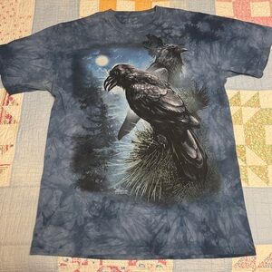 The Mountain Gray Graphic Tee with Nature Design